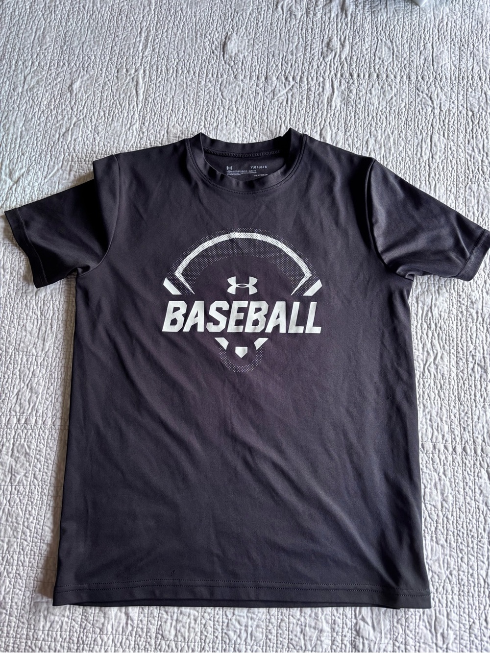 Under Armour Boy’s Black Baseball Athletic Tee
